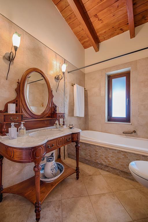 Villa Russelia Kalavárda Zewnętrze zdjęcie
