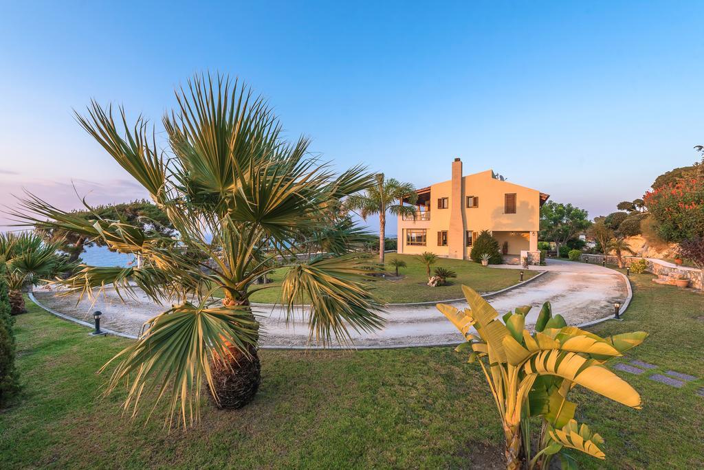 Villa Russelia Kalavárda Zewnętrze zdjęcie