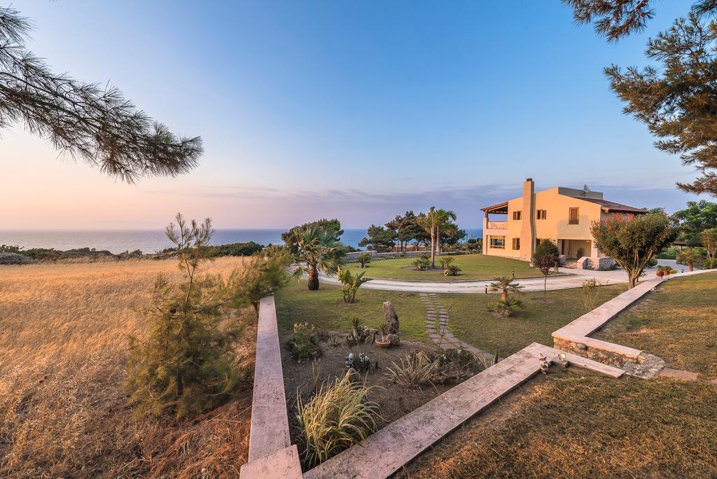 Villa Russelia Kalavárda Zewnętrze zdjęcie